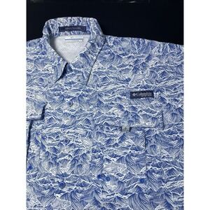 Columbia PFG Super Bahama Vented Blue Tuna Print Shirt Mens Medium Omni-Shade